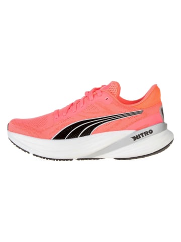 Puma Laufschuhe "Magnify NITRO 2 FADE" in Rot