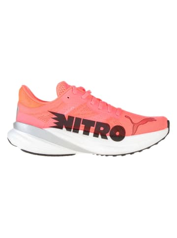 Puma Buty "Magnify NITRO 2 FADE" w kolorze czerwonym do biegania