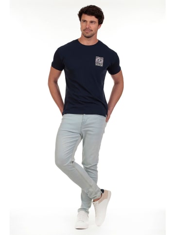The Time of Bocha Shirt in Dunkelblau