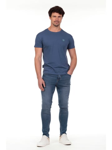 The Time of Bocha Shirt in Blau