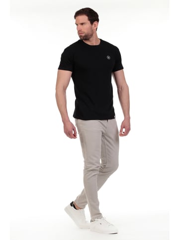 The Time of Bocha Shirt in Schwarz