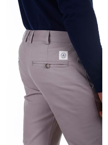 The Time of Bocha Chinobroek taupe
