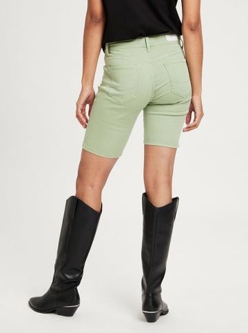 Cross Jeans Jeans-Shorts in Mint
