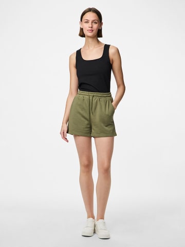 Pieces Sweatshort "Chilli" olijfgroen