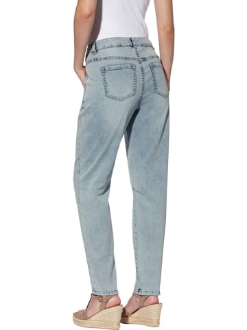 Heine Dżinsy - Tapered fit - w kolorze błękitnym