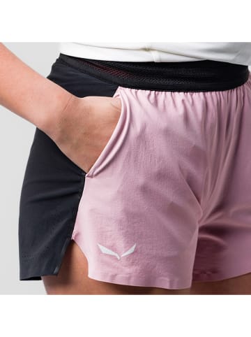 Salewa Funktionsshorts in Rosa/ Schwarz