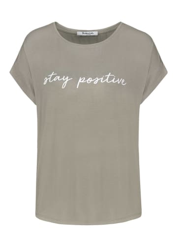 Sublevel Shirt in Oliv