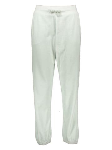 Juvia Sweathose in Mint