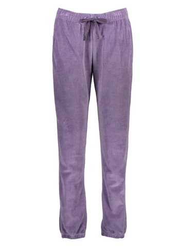 Juvia Sweathose in Lila