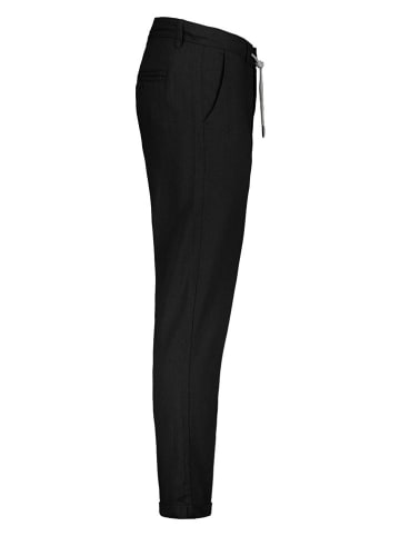 Eight2Nine Chino in Schwarz