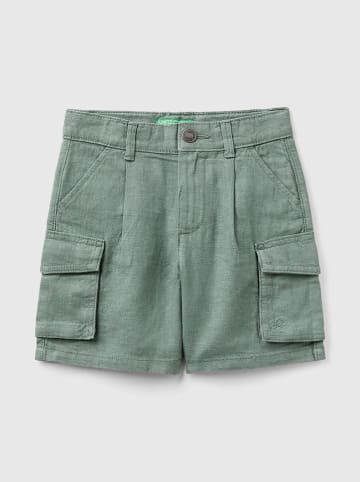 Benetton Bermudas in Oliv