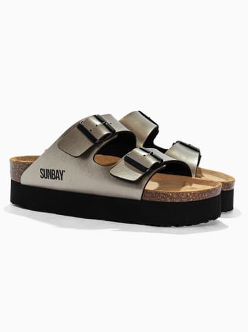 Sunbay Klapki w kolorze złotym