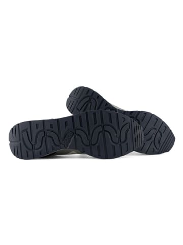 KangaROOS Originals Sneakers "Coil R3" in Grau