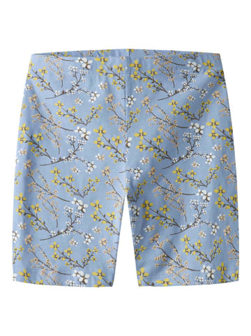 name it Shorts in Hellblau