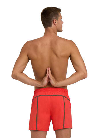 Arena Badeshorts in Rot
