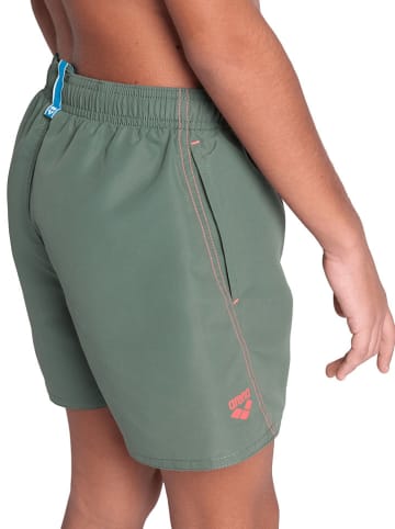 Arena Badeshorts in Oliv