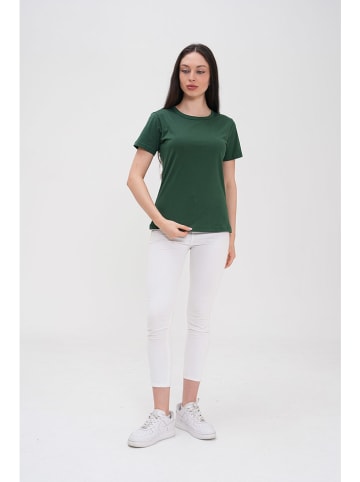Basics & More Shirt groen