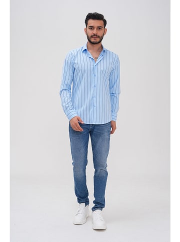 Basics & More Koszula - Regular fit - w kolorze błękitnym
