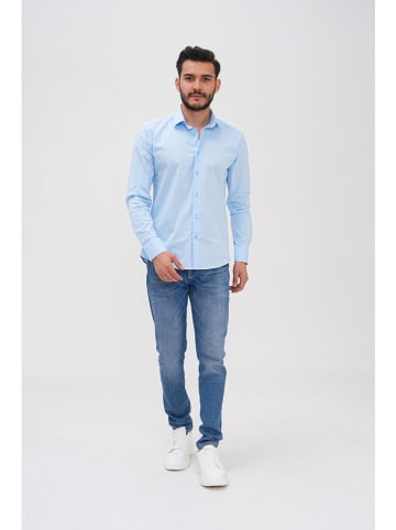 Basics & More Koszula - Regular fit - w kolorze błękitnym