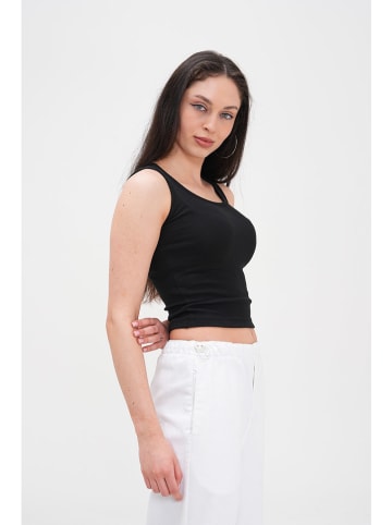 Basics & More Top w kolorze czarnym