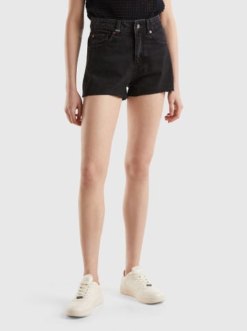 Benetton Jeans-Shorts in Schwarz