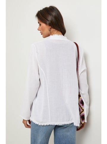 Lin Passion Cape wit