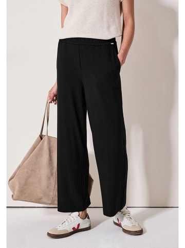 Cecil Hose in Schwarz