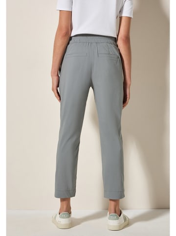 Cecil Hose in Grau