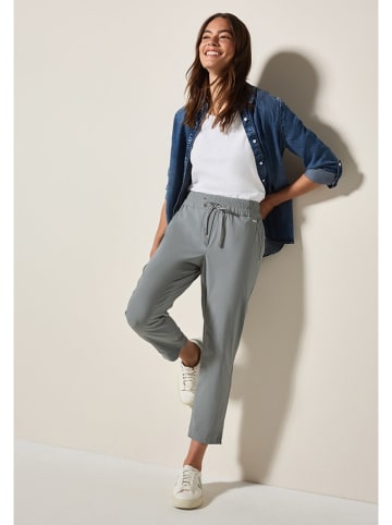 Cecil Hose in Grau