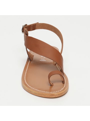 CALANK Leder-Zehensandalen in Hellbraun