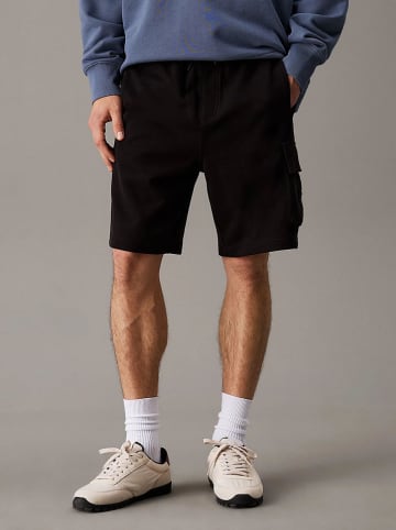 Calvin Klein Sweatshorts in Schwarz
