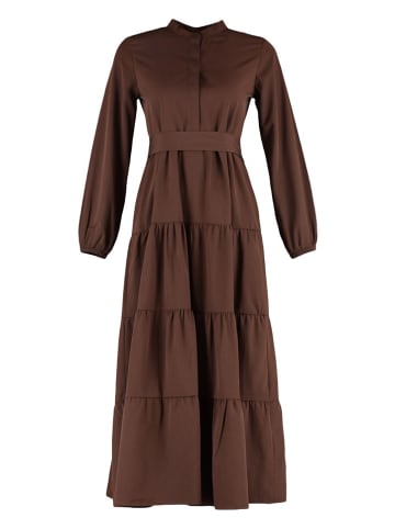 trendyol Kleid in Dunkelbraun