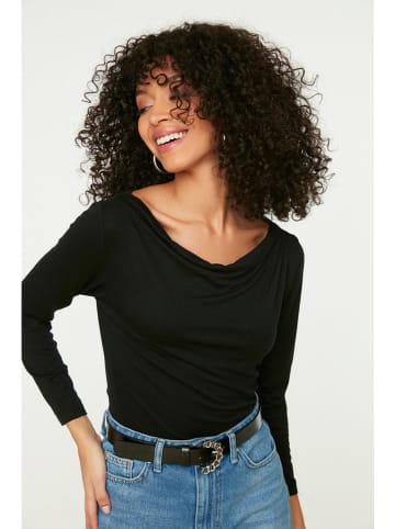 trendyol Longsleeve in Schwarz