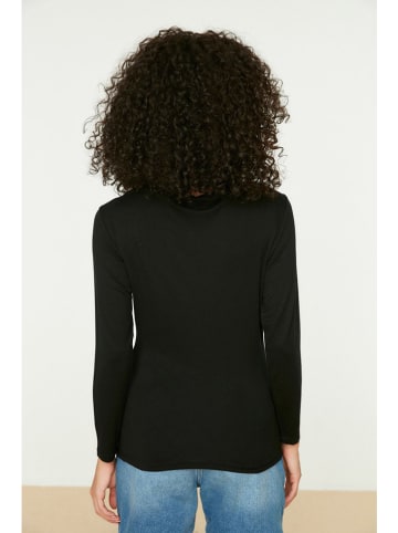 trendyol Longsleeve in Schwarz