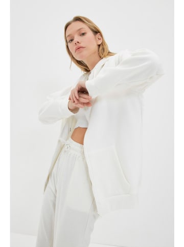 trendyol Sweatjacke in Weiß