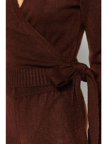 trendyol 2-delige outfit donkerbruin
