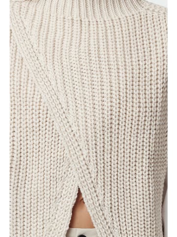 trendyol Pullunder in Beige