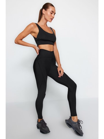 trendyol Legginsy sportowe w kolorze czarnym