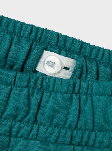 name it Sweatshorts "Henlo" in Grün