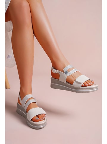 Foreverfolie Keilsandaletten in Creme/ Silber