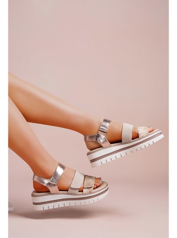 Foreverfolie Keilsandaletten in Beige/ Gold