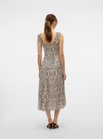 Vero Moda Kleid in Beige
