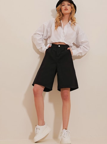 Trend Alacati Jeans-Shorts in Schwarz
