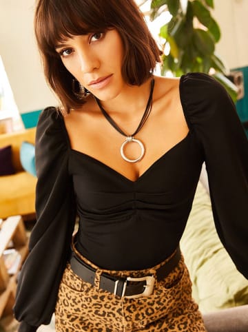 Olalook Longsleeve in Schwarz