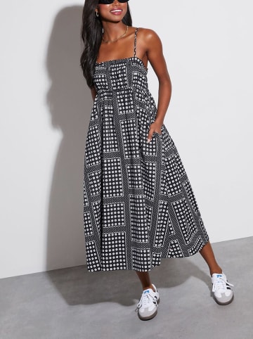 Milan Kiss Kleid in Schwarz/ Weiß