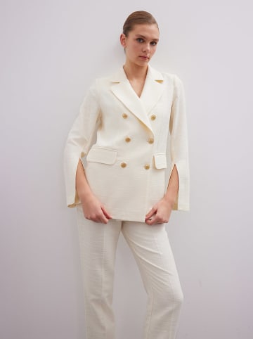 BGN Blazer in Creme