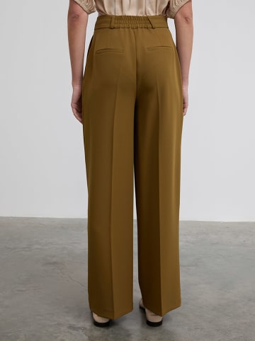 BGN Marlenehose in Olivbraun