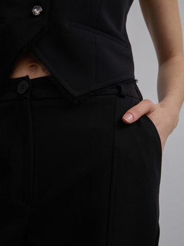BGN Hose in Schwarz