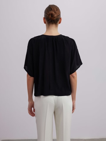 BGN Bluse in Schwarz