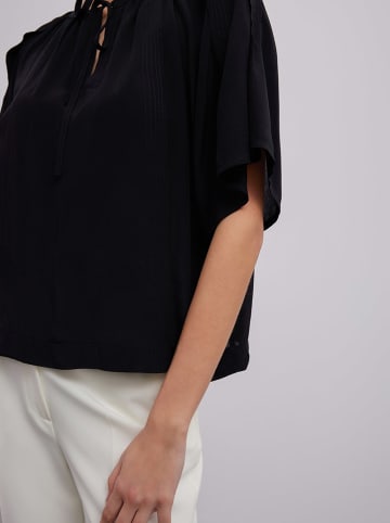 BGN Bluse in Schwarz